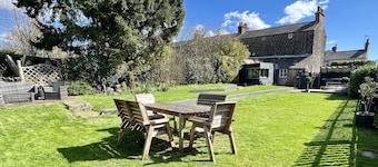 Coupling Cottage