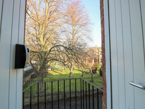 Pear Cottage - Priorwood Garden - Melrose