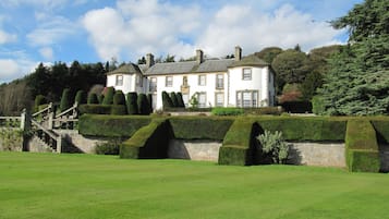 Cottage | Bahagian dalam