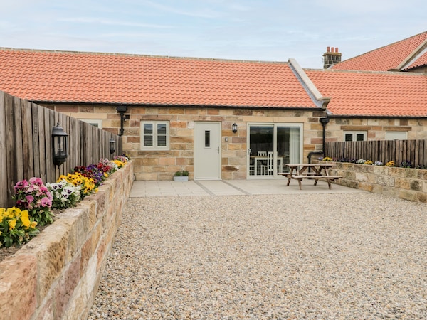 Shipswheel Cottage At Broadings Farm - Whitby