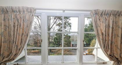 Branklyn Garden Cottage