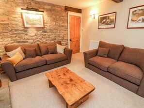 Cottage | Interior