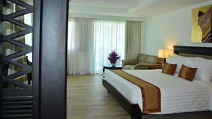 Deluxe Double Room | Minibar, in-room safe, desk, blackout drapes - Sea Pearl Beach Resort (Patong)