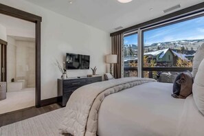 3 bedrooms, iron/ironing board, travel cot, WiFi - Lumin 2 - Blu Bathworks tubs and Waterworks fixtures. (SNOWMASS VILLAGE)
