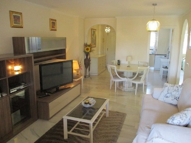 Marbella 2 Bed 2 Bath Luxury Apartment Near Cabopino - Marbella