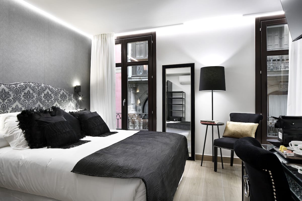 Luxe tweepersoonskamer (Lydie) | 1 slaapkamer, luxe beddengoed, donzen dekbedden, Select Comfort-bedden