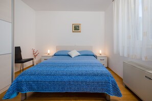 1 camera, una cassaforte in camera, culla da viaggio, Wi-Fi gratuito