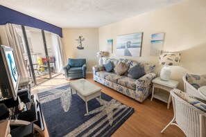 Smart TV, offices - 2 Bedroom Ocean Views, Pools, Sands, Ocean Annies! (Myrtle Beach)