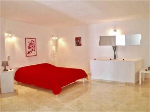 1 chambre, Wi-Fi, draps fournis