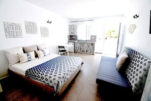 1 bedroom, WiFi, bed sheets