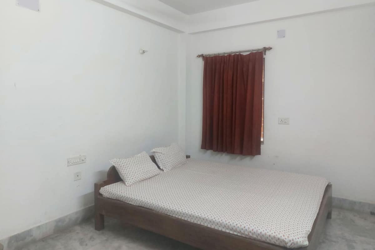 Standard Double Room, Balcony | Egyptian cotton sheets, premium bedding, down comforters