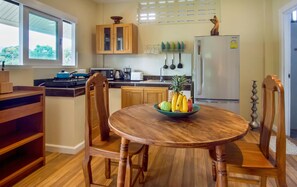 Fridge, microwave, oven, stovetop - Spacious 1 Bed Apartment Jade with balcony, office and complimentary moped.  (Koh Samui)