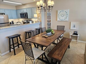 Dining - Inn at Dauphin Island 110--Walk-in Shower! Walk out to Pools and Beach!! (Dauphin Island)