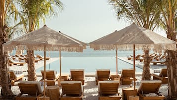 Private beach nearby, white sand, free beach shuttle, beach cabanas