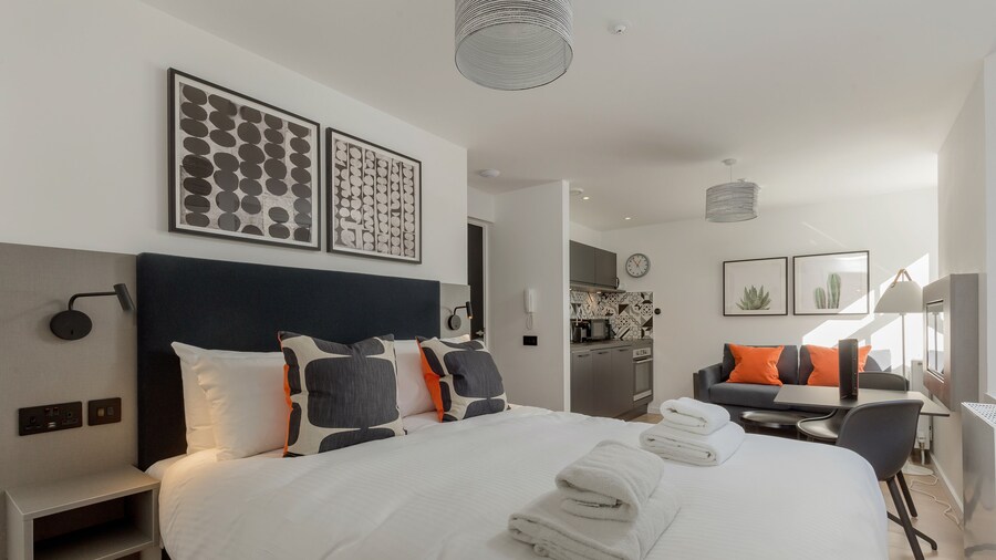 Destiny Scotland Market St Apartments