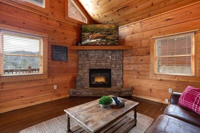 Awesome Mountain Views/Near Downtown Gatlinburg