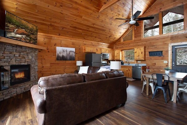 TV, fireplace, offices