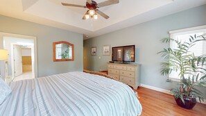 5 Schlafzimmer, Bügeleisen/Bügelbrett, kostenloses WLAN, Bettwäsche