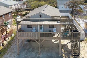 Exterior - The Sound Castle in KDH (Kill Devil Hills)