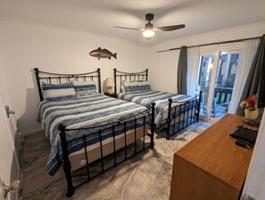 1 slaapkamer, een strijkplank/strijkijzer, gratis wifi, beddengoed