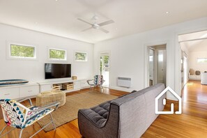 Smart TV, fireplace, DVD player, foosball