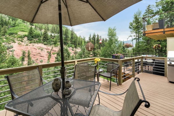 Balcony - Le Chamonix #11 Aspen Highlands by iTrip Aspen Snowmass (Aspen)