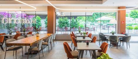 Daily buffet breakfast (EUR 25 per person)