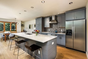 Condo (Snowmass 2 Bedroom private outdoor ho) | Private kitchen