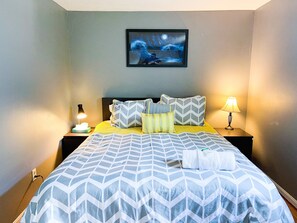 3 soverom, strykejern/-brett, wi-fi (inkludert) og sengetøy