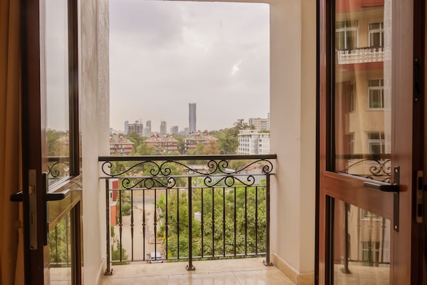 Suite Familiale | Vue sur la ville