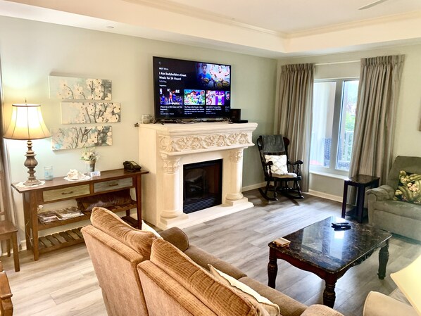 Smart TV y chimenea