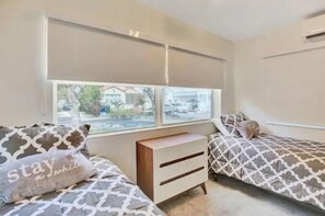 2 bedrooms, free Internet - Miami Design District Apartment (D) (Miami)