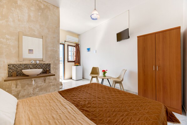 1 camera, Wi-Fi, lenzuola