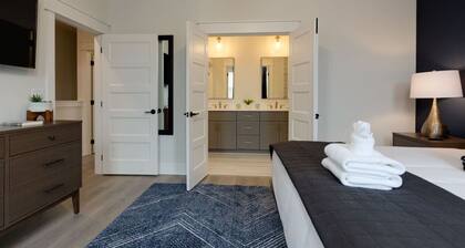 East Nashville Stunner-Minutes To Downtown