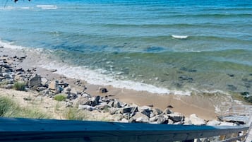 Tæt på stranden, liggestole
