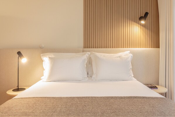 1 chambre, fer et planche Ă repasser, Wi-Fi gratuit, draps fournis