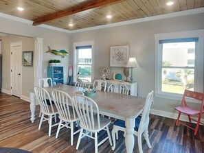 Dining - Luxurious home w. private pool + rooftop deck views. (Tybee Island)