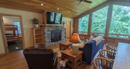 Hanging Rock Get Away