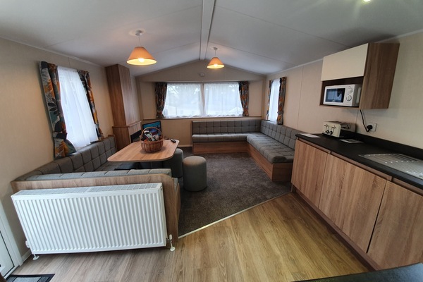 Family Mobile Home, Private Bathroom (3 Bed) | Interior