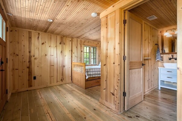 5 habitaciones, ropa de cama hipoalergénica, wifi gratis y ropa de cama