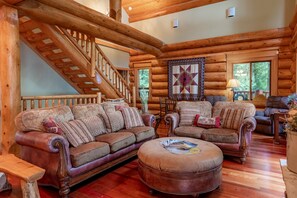 Smart TV, fireplace, video games, DVD player