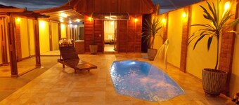Chalet Paradise Brotas SP - Private Pool + Air Conditioning