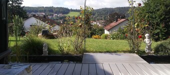 Vacation Apartment "Anita Benz" with Mountain View, Terrace & Garden