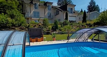 Appartement de vacances "Anita Benz" avec vue sur la montagne, terrasse et jardin