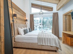4 bedrooms, Internet - Chalet with sauna near centre and ski lift (Mühlbach am Hochkönig)
