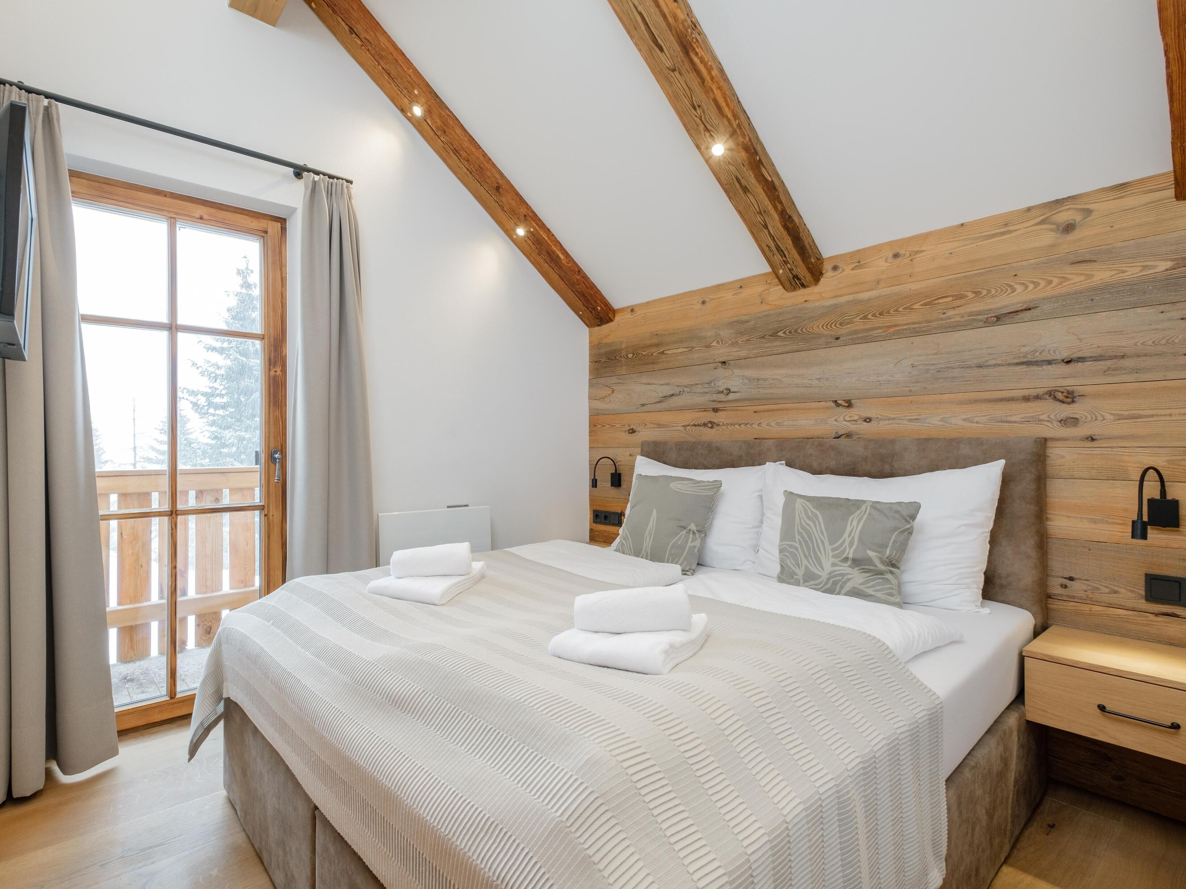 8 chambres, accès Internet