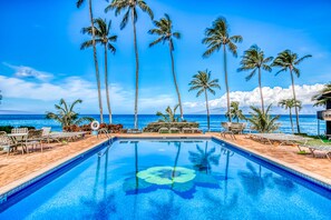 Pool - Stylish island condo with patio & pool (Lahaina)
