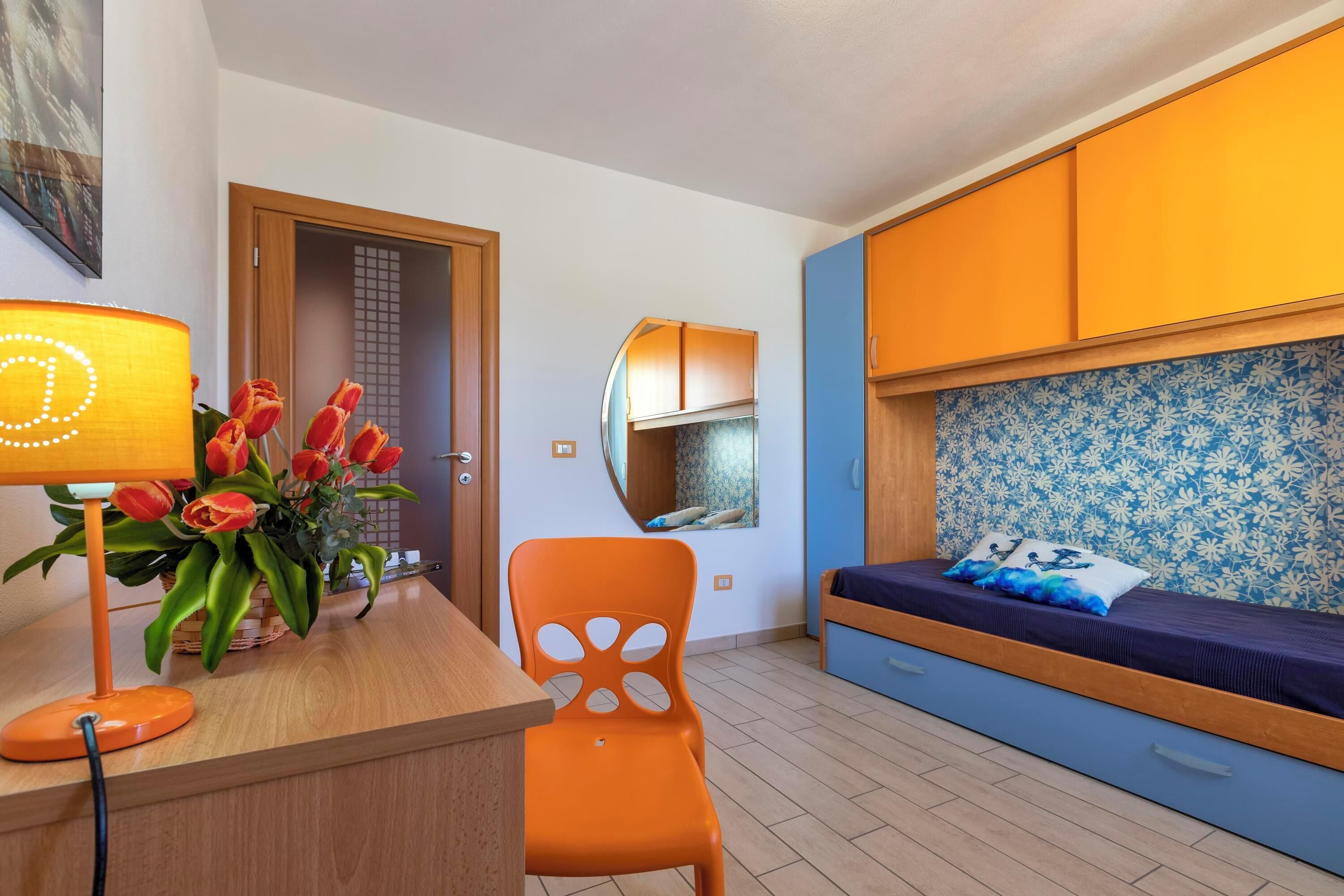 2 chambres, fer et planche à repasser, Wi-Fi gratuit, draps fournis