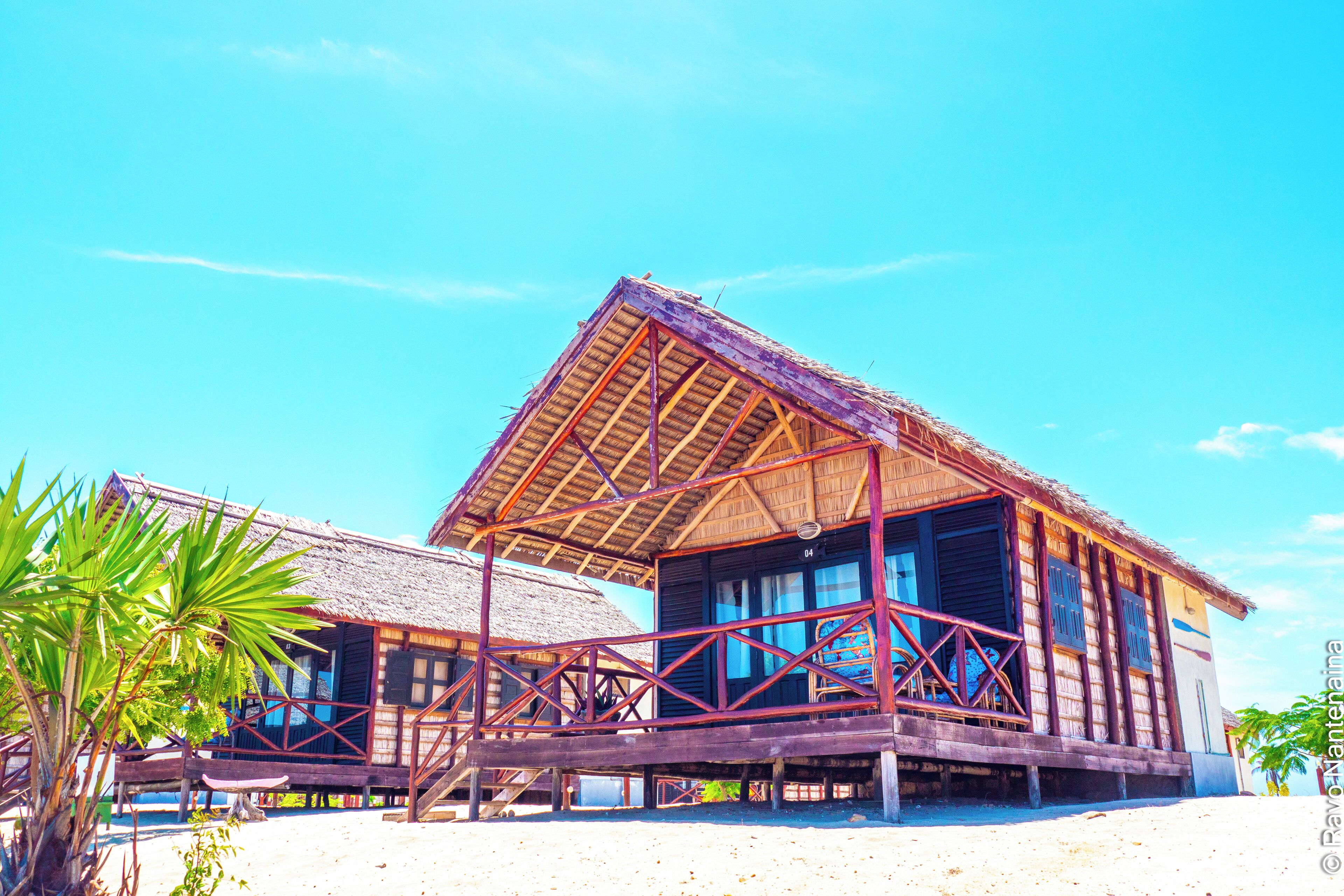 Coffres-forts dans les chambres, bureau, rideaux occultants