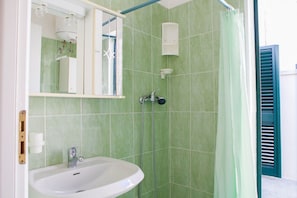 Dusche, Bidet, Seife, Shampoo